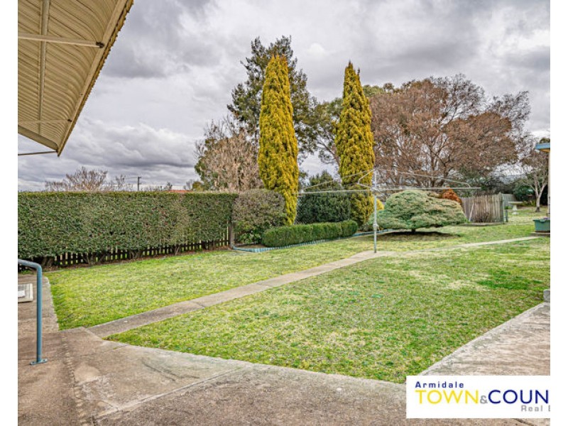 16 Douglas Street, Armidale NSW 2350