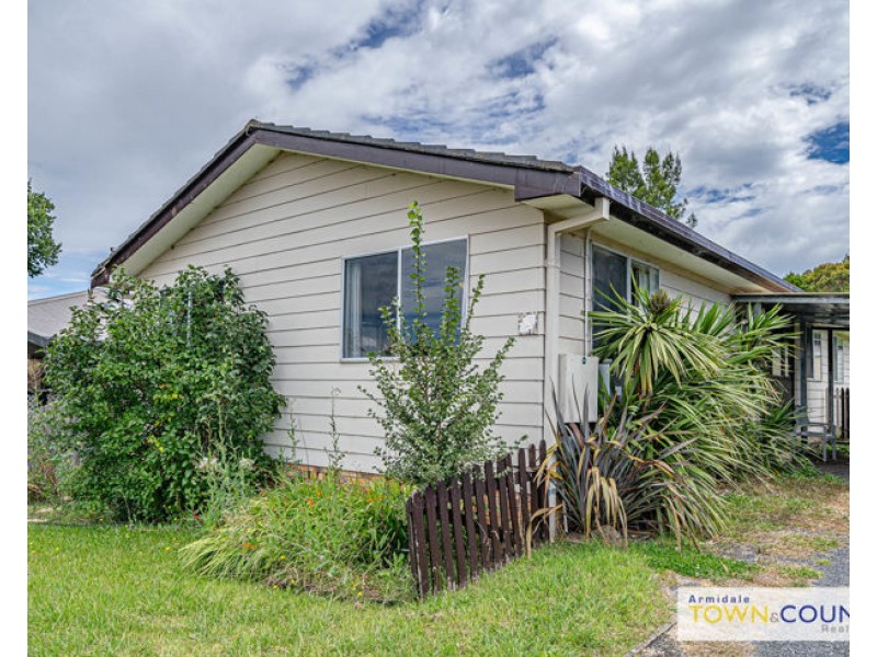 5 Maude Street, Armidale NSW 2350