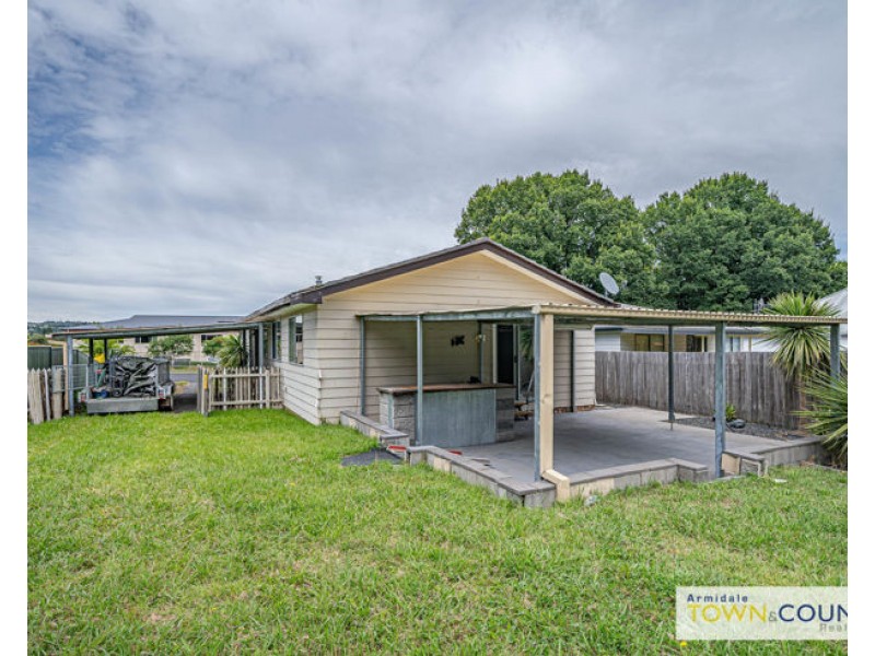 5 Maude Street, Armidale NSW 2350