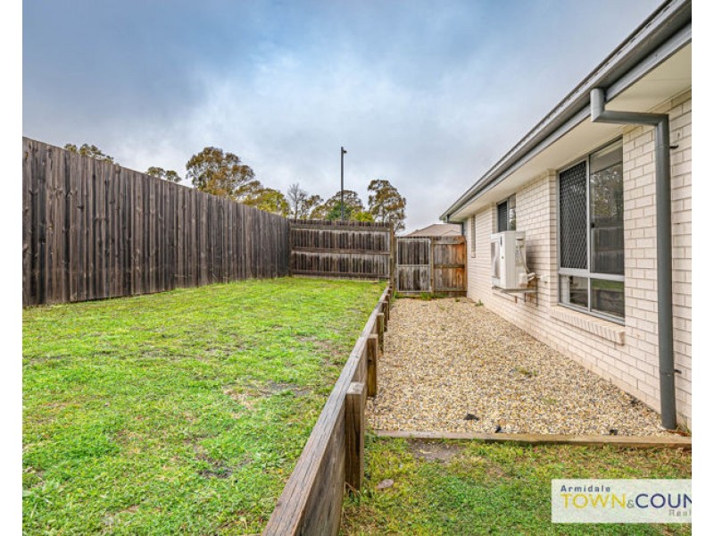 34 Claret Ash Drive, Guyra NSW 2365