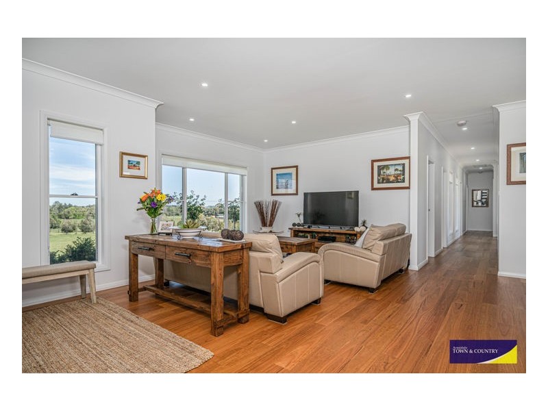 2-4 Post Way, Armidale NSW 2350