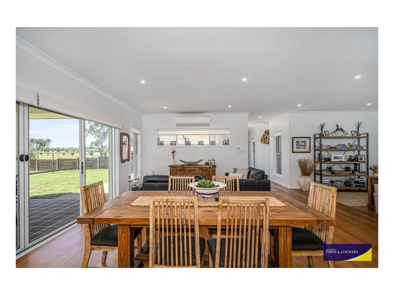 2-4 Post Way, Armidale NSW 2350