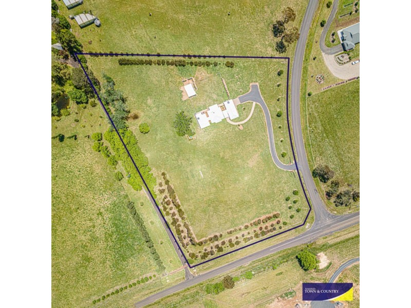 2-4 Post Way, Armidale NSW 2350