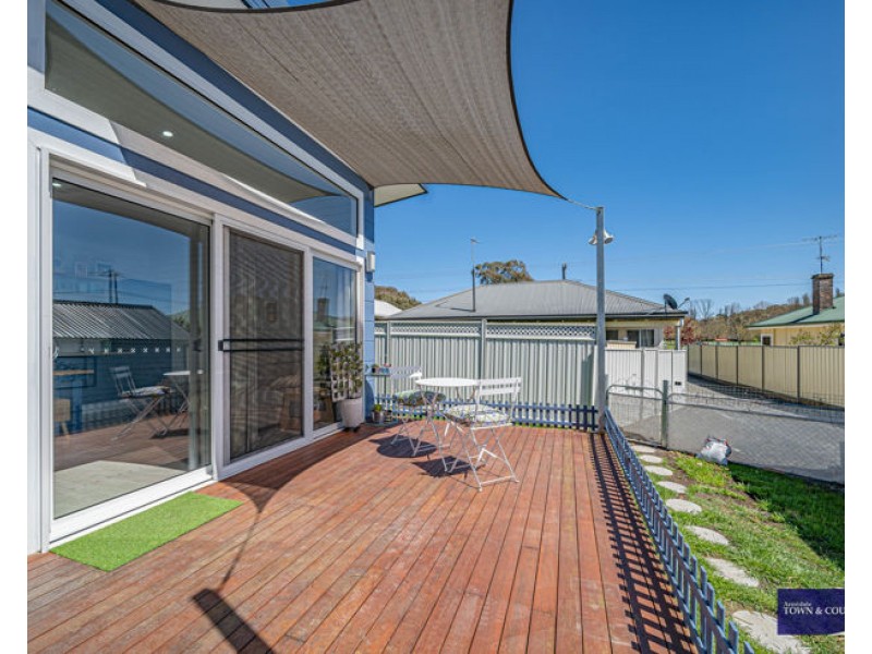 75A Douglas Street, Armidale NSW 2350