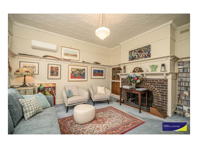 189 Marsh Street, Armidale NSW 2350