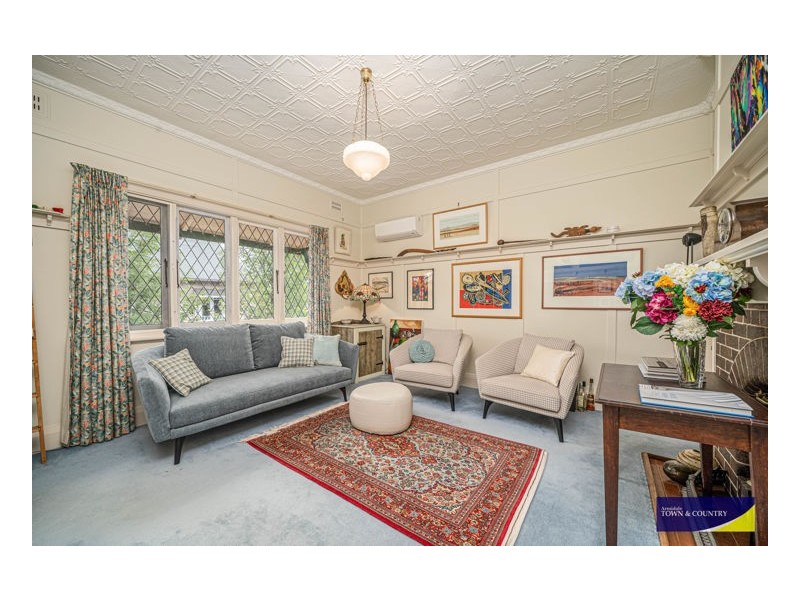 189 Marsh Street, Armidale NSW 2350