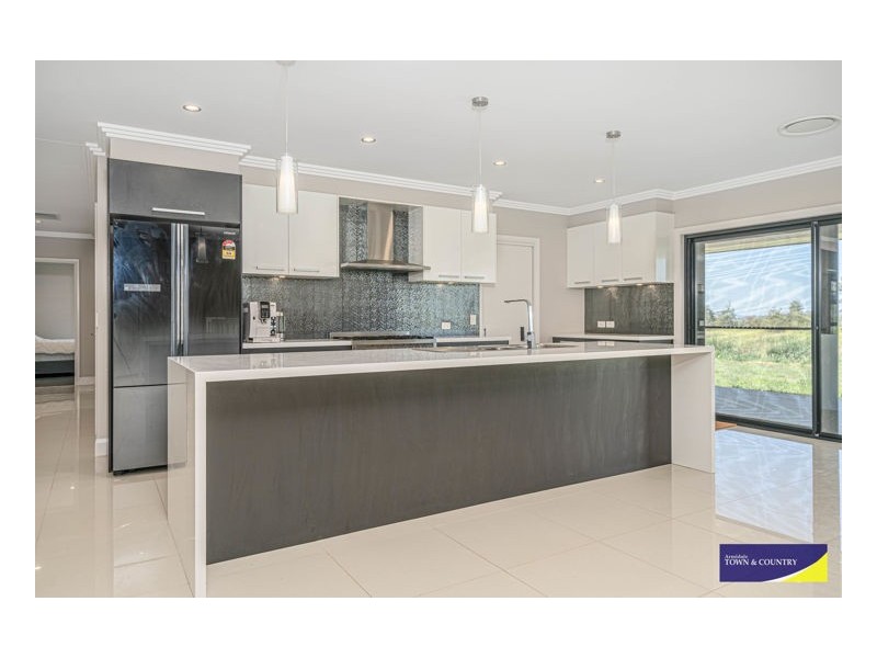 9-11 Post Way, Armidale NSW 2350