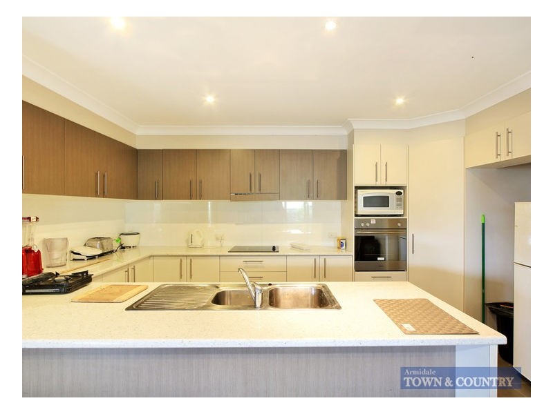 6a Dawson Avenue, Armidale NSW 2350