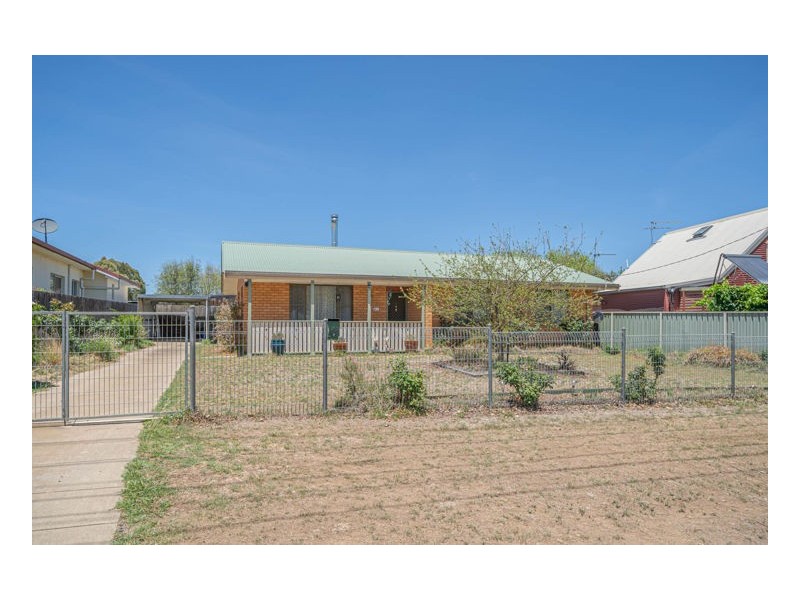 52 Donnelly Street, Armidale NSW 2350