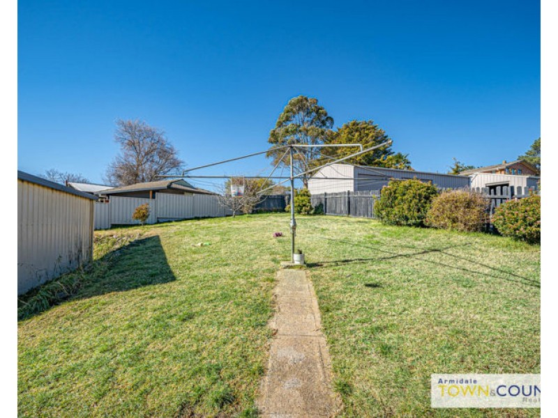 31 Malpas Street, Guyra NSW 2365