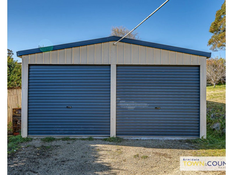 31 Malpas Street, Guyra NSW 2365