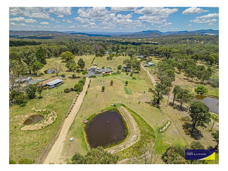 34 Invergowrie Road, Armidale NSW 2350
