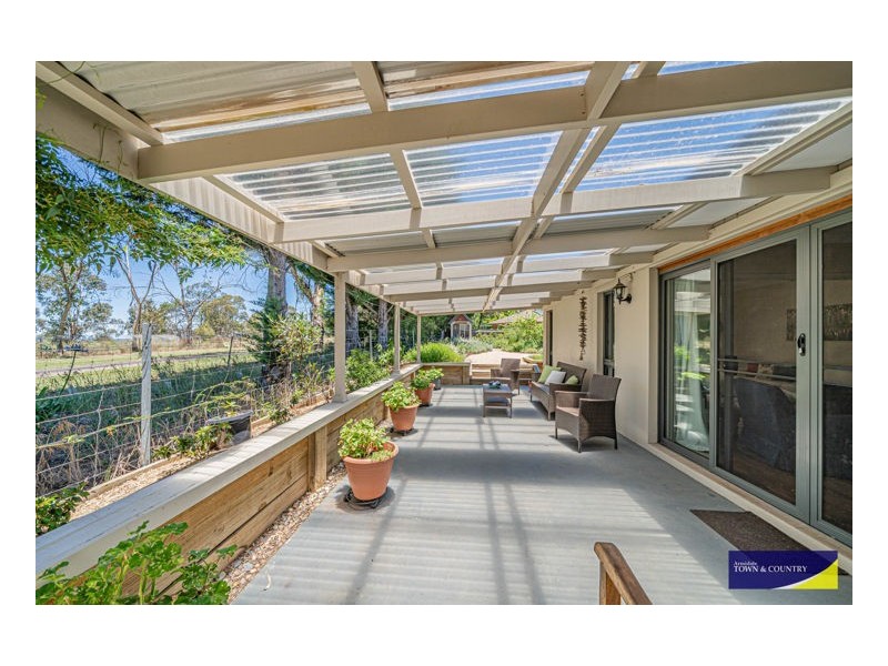 76 Ross Street, Armidale NSW 2350