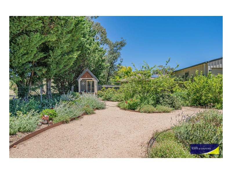 76 Ross Street, Armidale NSW 2350