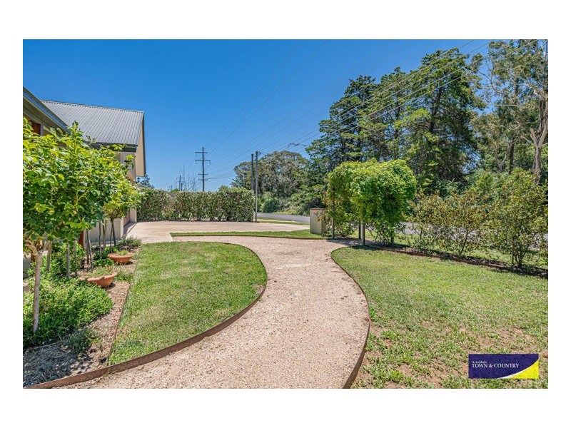 76 Ross Street, Armidale NSW 2350
