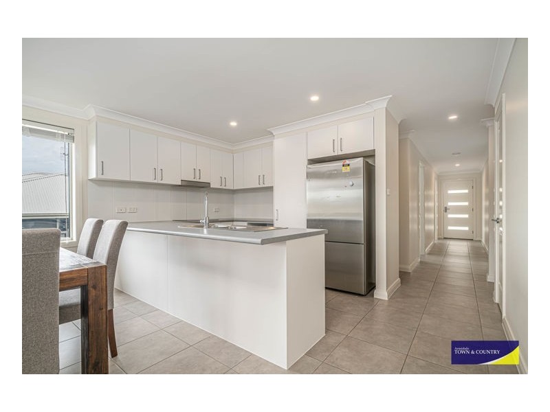 33a Arundel Drive, Armidale NSW 2350