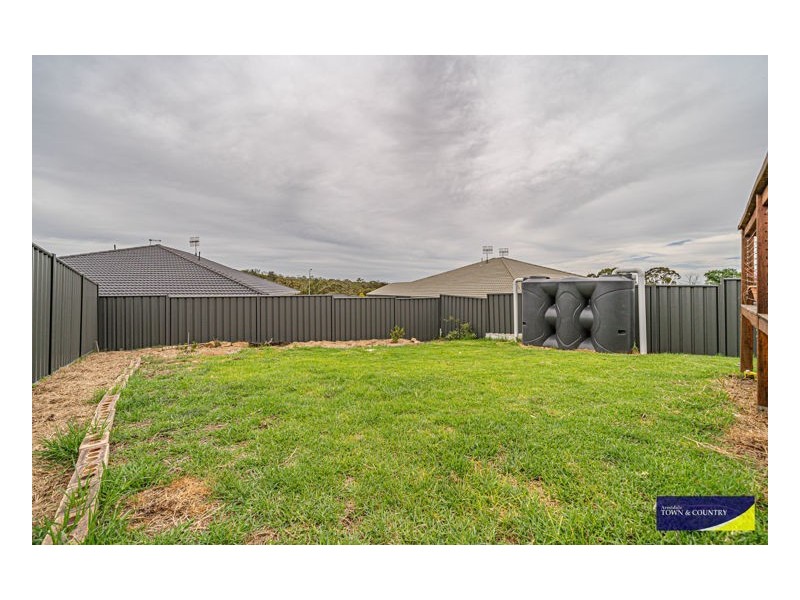33a Arundel Drive, Armidale NSW 2350