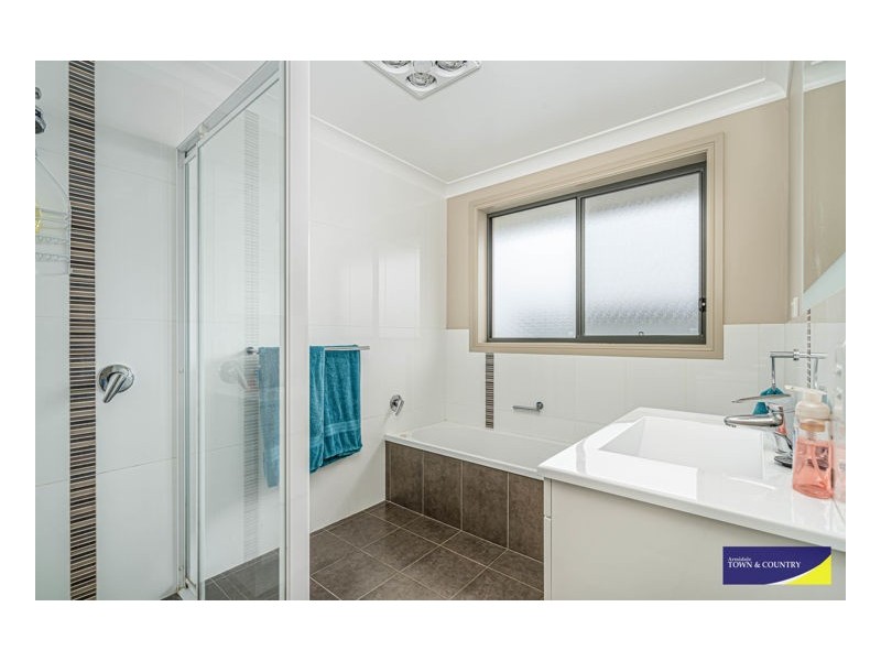 30 Arundel Drive, Armidale NSW 2350