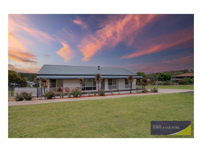 45 John Street, Uralla NSW 2358