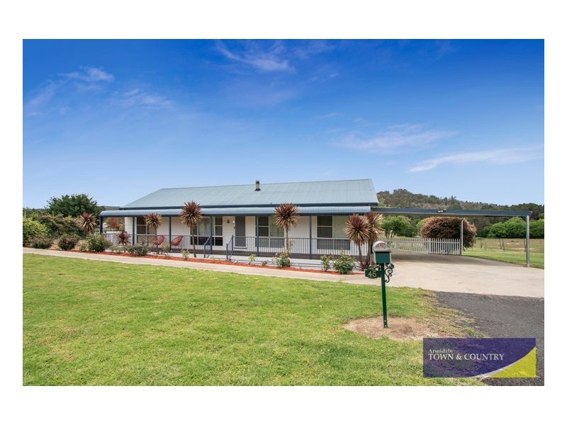 45 John Street, Uralla NSW 2358