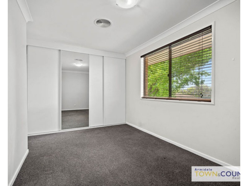 3 Verna Close, Armidale NSW 2350