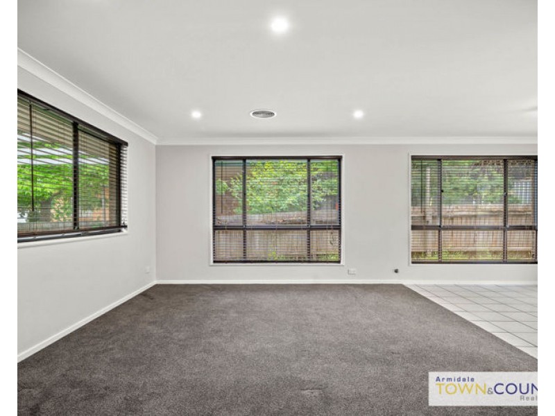 3 Verna Close, Armidale NSW 2350