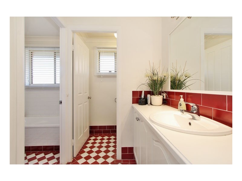 14 Donegal Terrace, Armidale NSW 2350