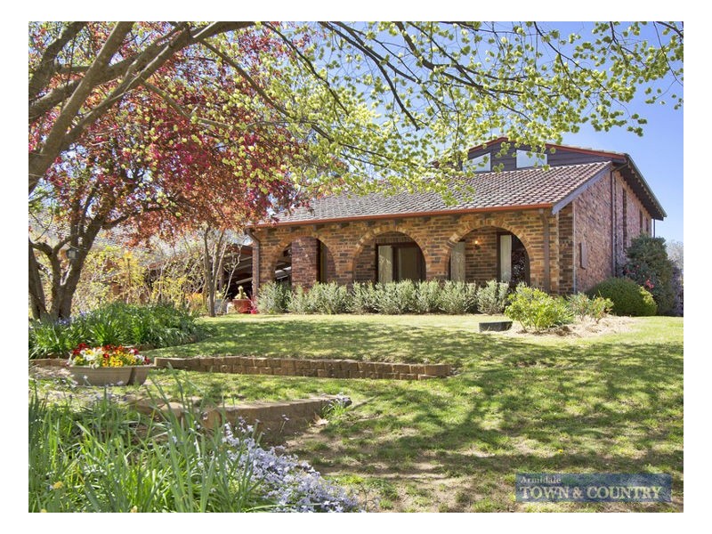 77 Perrott Street, Armidale NSW 2350