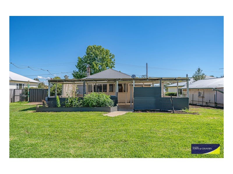 54 Mann Street, Armidale NSW 2350