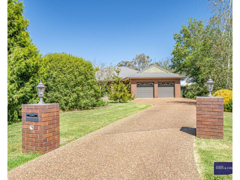 31 The Boulevarde, Armidale NSW 2350