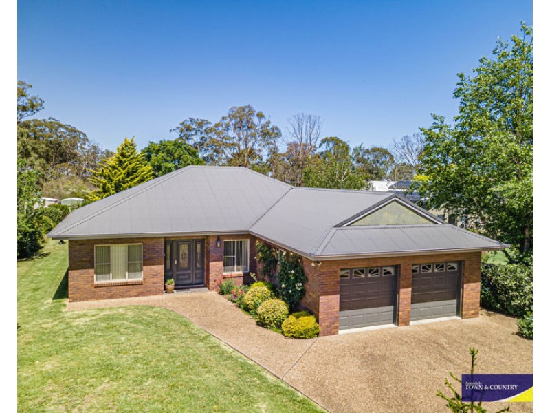 31 The Boulevarde, Armidale NSW 2350