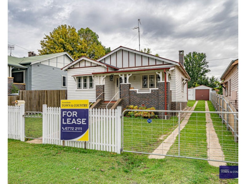 105 Kirkwood Street, Armidale NSW 2350