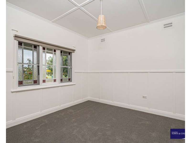 105 Kirkwood Street, Armidale NSW 2350