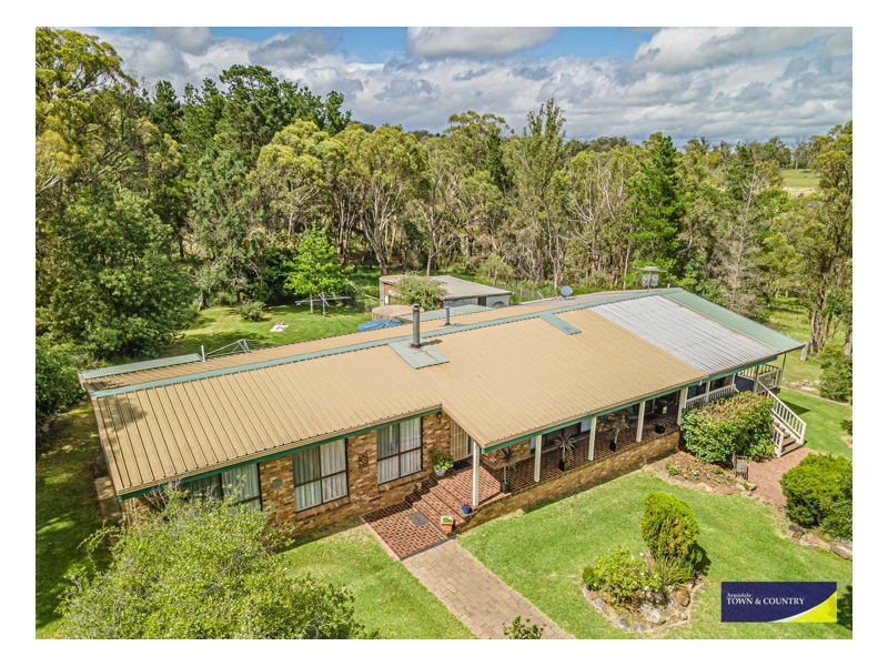 9 Baker Road, Armidale NSW 2350
