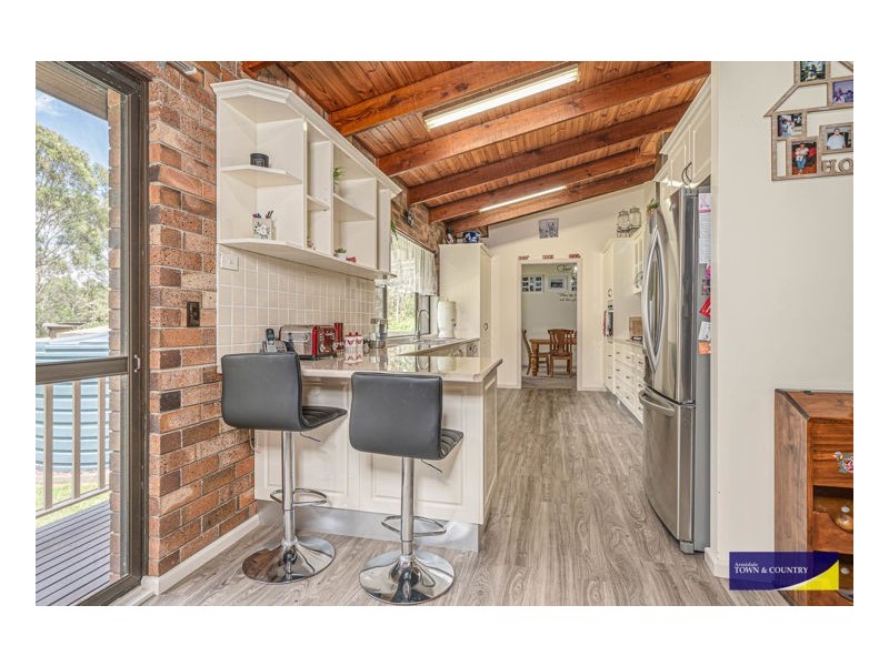 9 Baker Road, Armidale NSW 2350