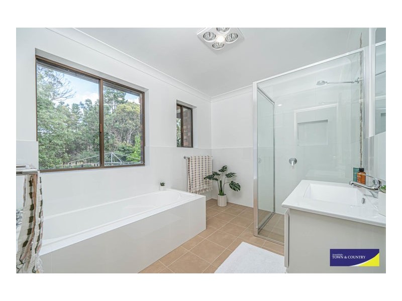 9 Baker Road, Armidale NSW 2350