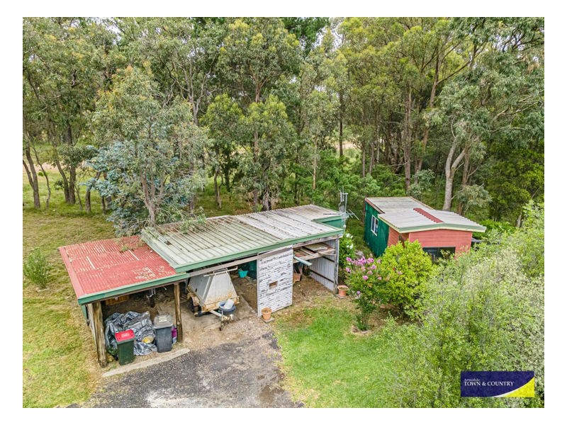 9 Baker Road, Armidale NSW 2350