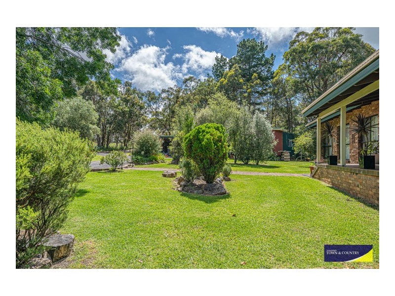 9 Baker Road, Armidale NSW 2350