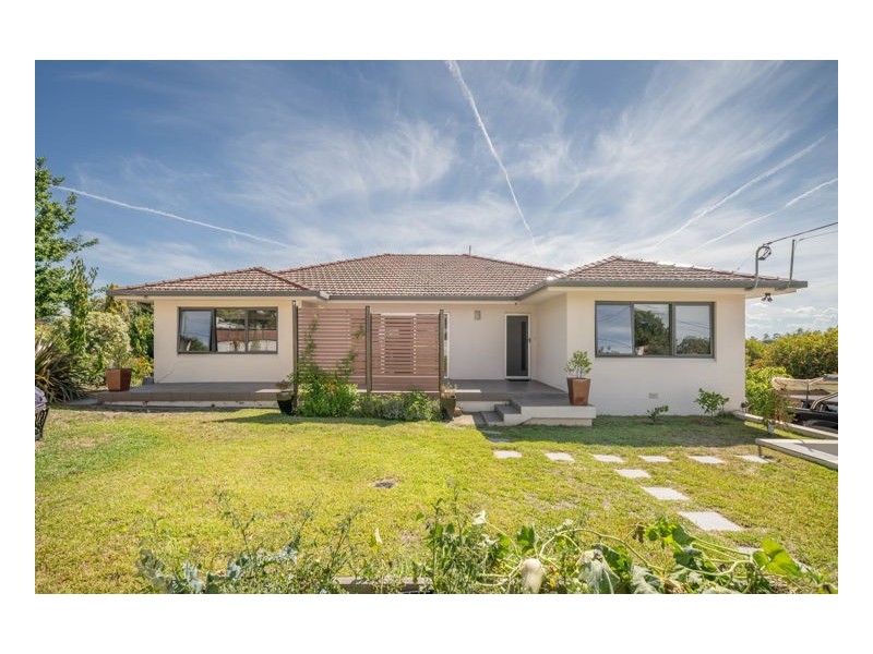 3 Garibaldi Street, Armidale NSW 2350