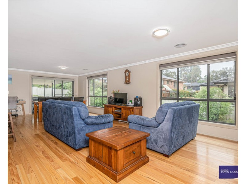 30 Arundel Drive, Armidale NSW 2350