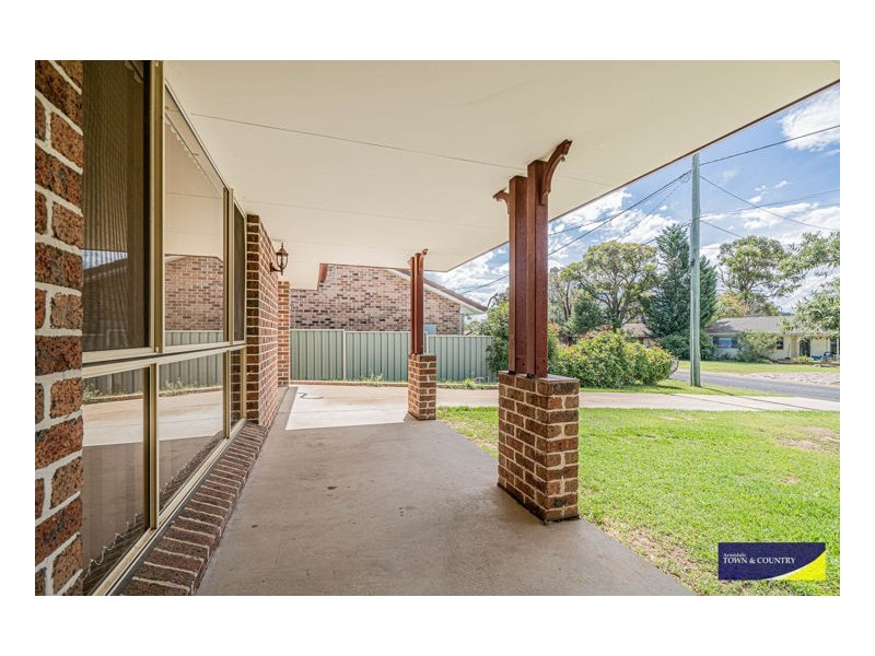 38 Claude Street, Armidale NSW 2350