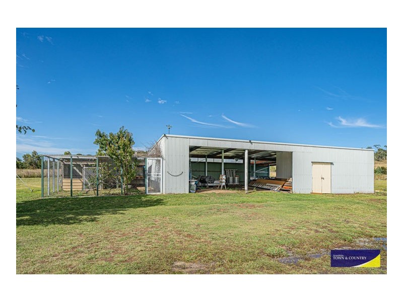 415 Boorolong Road, Armidale NSW 2350