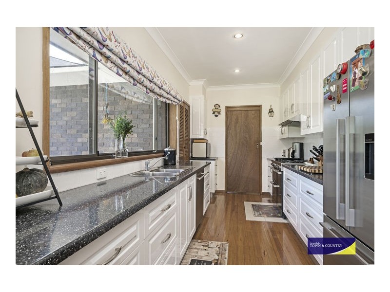 153 Knobs Road, Armidale NSW 2350