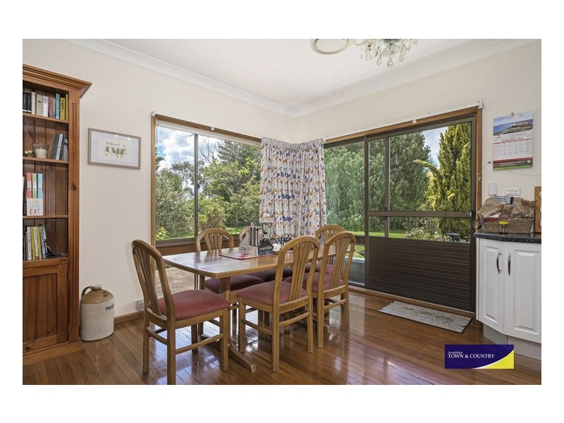 153 Knobs Road, Armidale NSW 2350