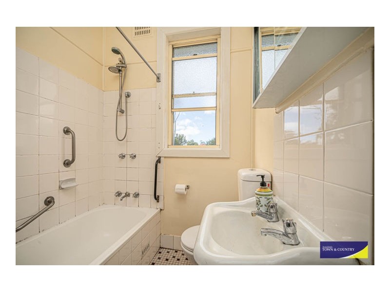 11 Elizabeth Street, Armidale NSW 2350