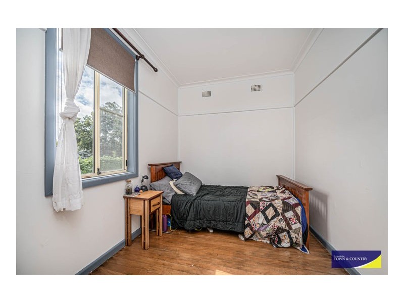11 Elizabeth Street, Armidale NSW 2350