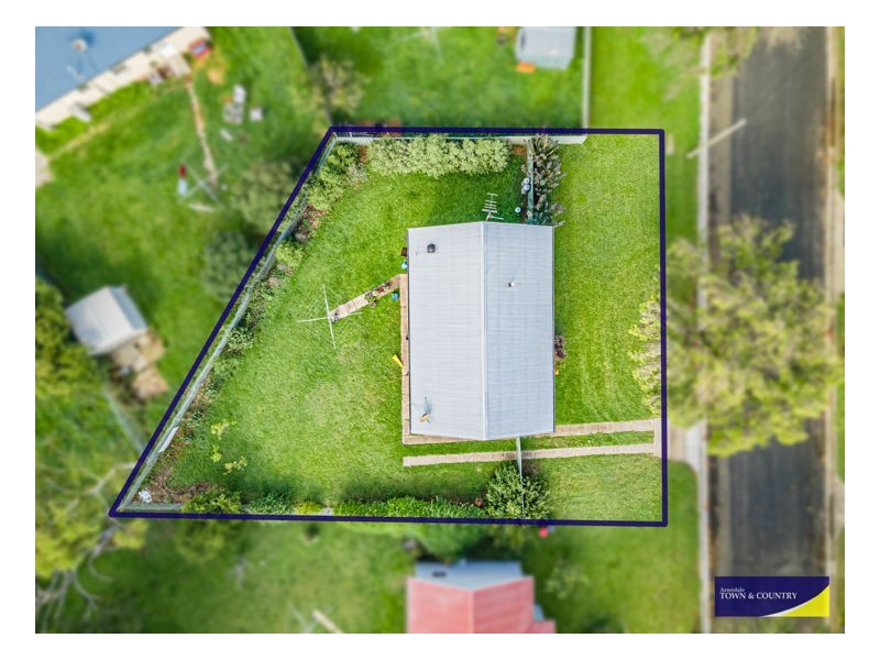 11 Elizabeth Street, Armidale NSW 2350