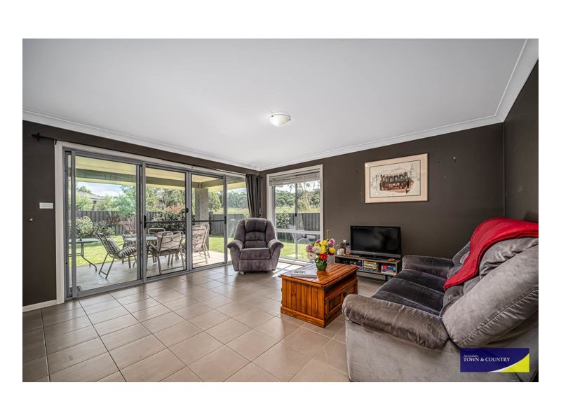 40 Albion Close, Armidale NSW 2350