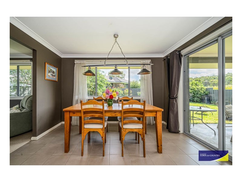 40 Albion Close, Armidale NSW 2350
