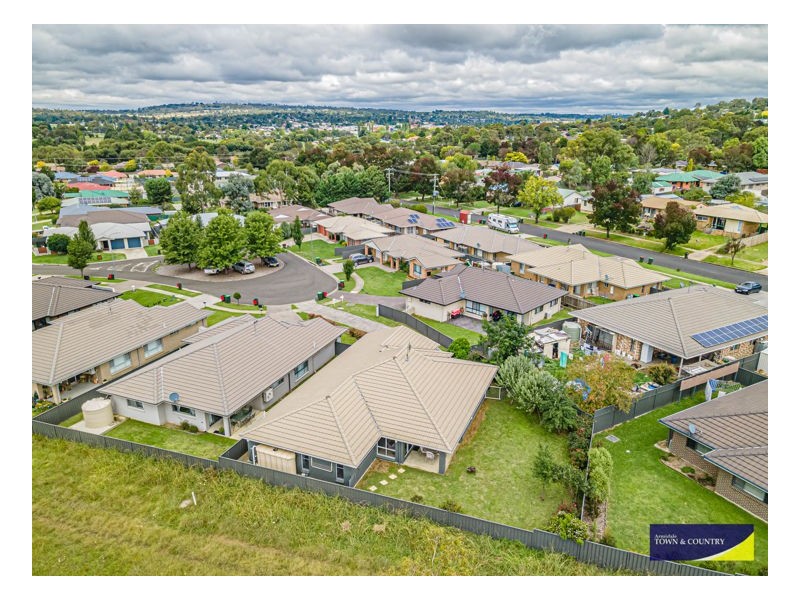 40 Albion Close, Armidale NSW 2350